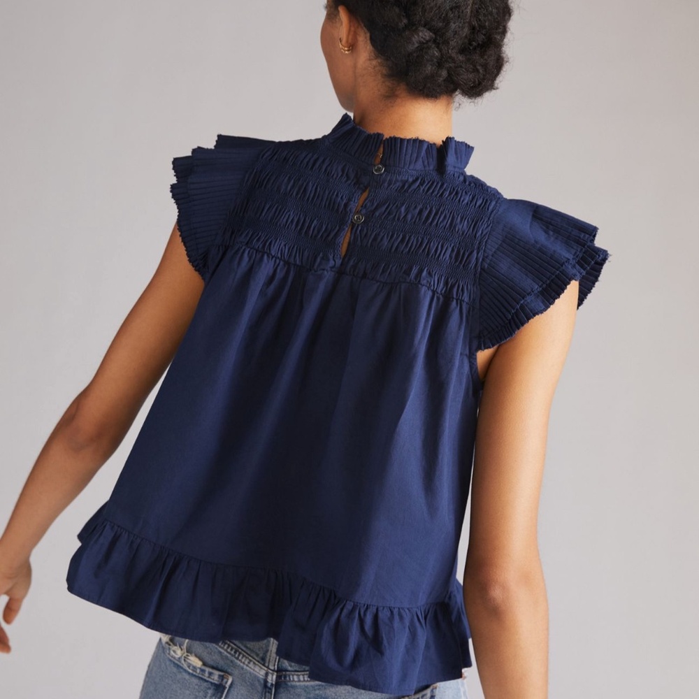 Love the Label Brand Smocked Peplum Navy Blouse Sz L - Picture 2 of 5